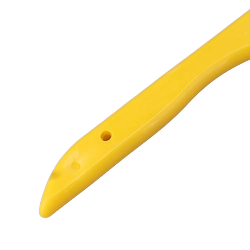 Easy Carry Storage Soft Beekeeping Brush Plastic Bright Yellow Bee Brush Tool Lightweight Beehive Brush Beehive Inspection