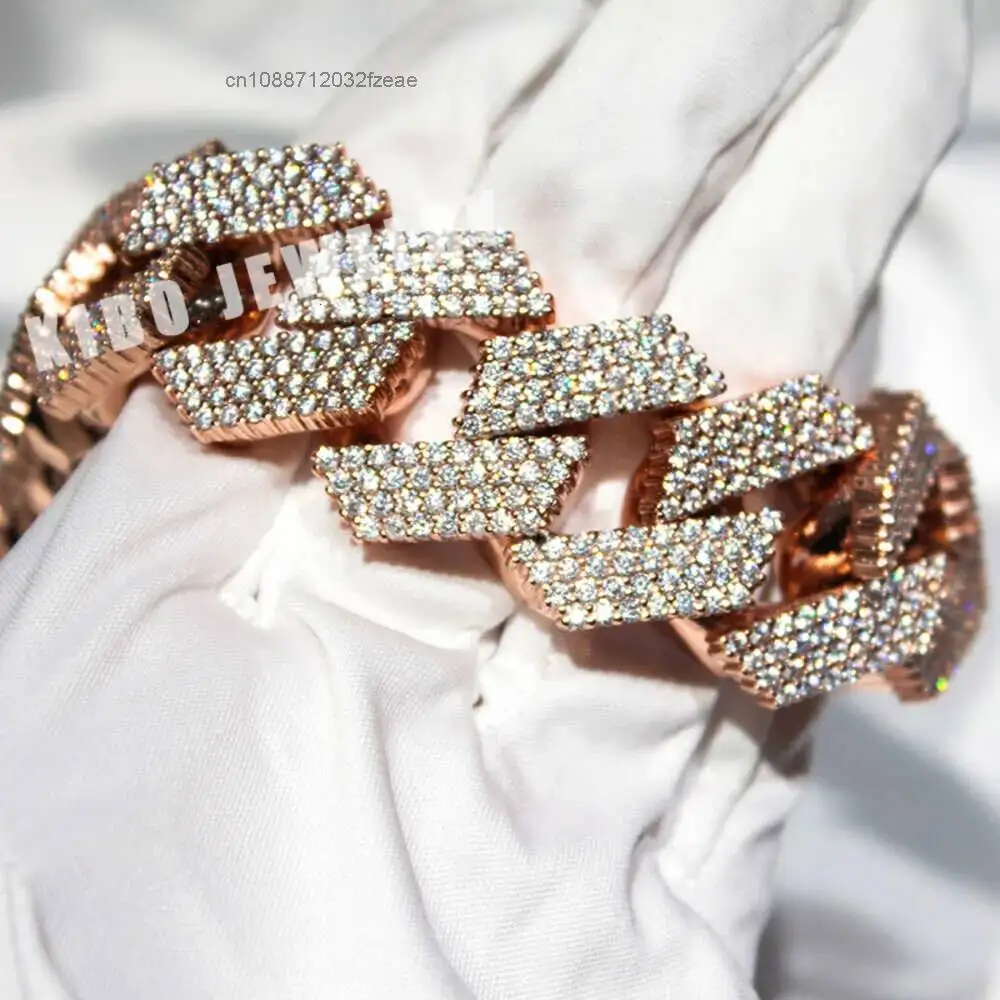 Luxury Hip Hop Jewelry 925 Sterling Silver 26mm Width Iced Out Rose Gold Plated Moissanite Cuban Link Chain for Men.
