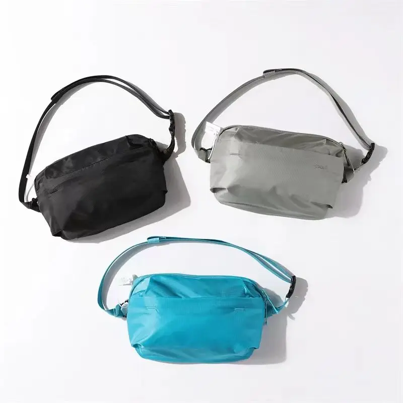 

Outdoor ex Versatile Crossbody Waist Chest Bag Soft Mixed Material Casual Sle Youth Friendly Zipper Closure Multi-Purpo...