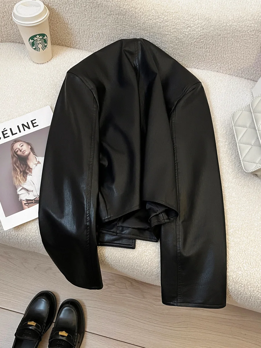 Autumn and winter women's casual solid color lapel long sleeved pocket decoration short jacket