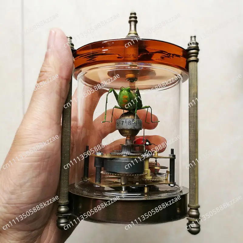 Retro Insects Figurines Desktop Miniatures Clock Figurines Bedroom Machine Table Clock Classical Home Decoration Accessories