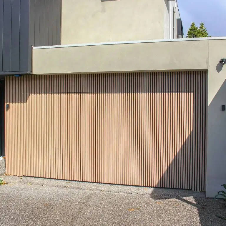 

Automatic Garage Door Sound & Heat Insulated Wood Look Roll Up Garage Door Exterior Entrance Timber Grain Stacking Garage Doors