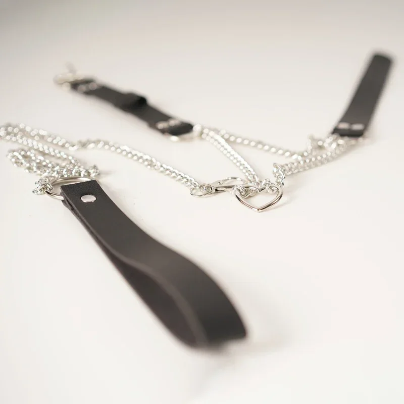 سلاسل الجسم المصنوعة من جلد البولي يوريثان للنساء، أدوات ألعاب للزوجين، دعائم لعب الأدوار، هدية عيد الحب