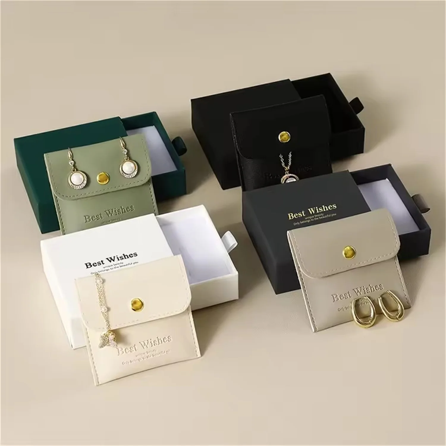 

Set of 50 9×9 cm Jewelry Boxes and Bags with Foil Stamping Logo, Personalized Carton Small Packaging Boxes and Bags for Christma