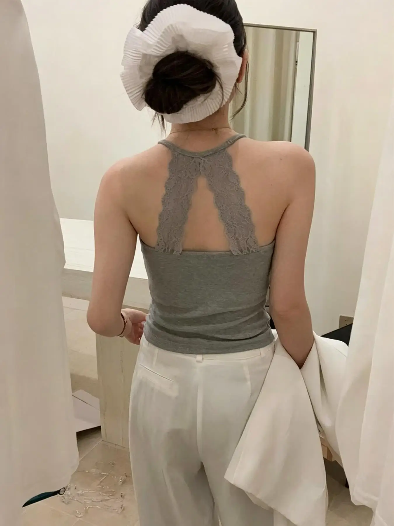 Korean Sleeveless Lace U-Neck Women Padded Camisole Female Casual Vests Summer Thread Singlet Cotton Comfortable Tank Tops