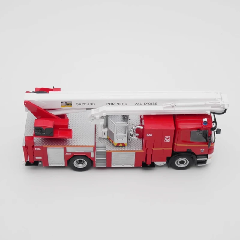 Ixo 1/43 escala p320 nuvem construção motor de incêndio diecast liga simulação modelo carro clássico coleção presente exibição