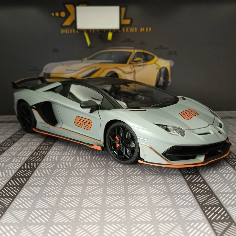 

1:18 моделирование Lamborghini Aventado SVJ63 модель раллийного автомобиля из сплава, трансформируемая подарочная дверь суперкара, которую можно открыть