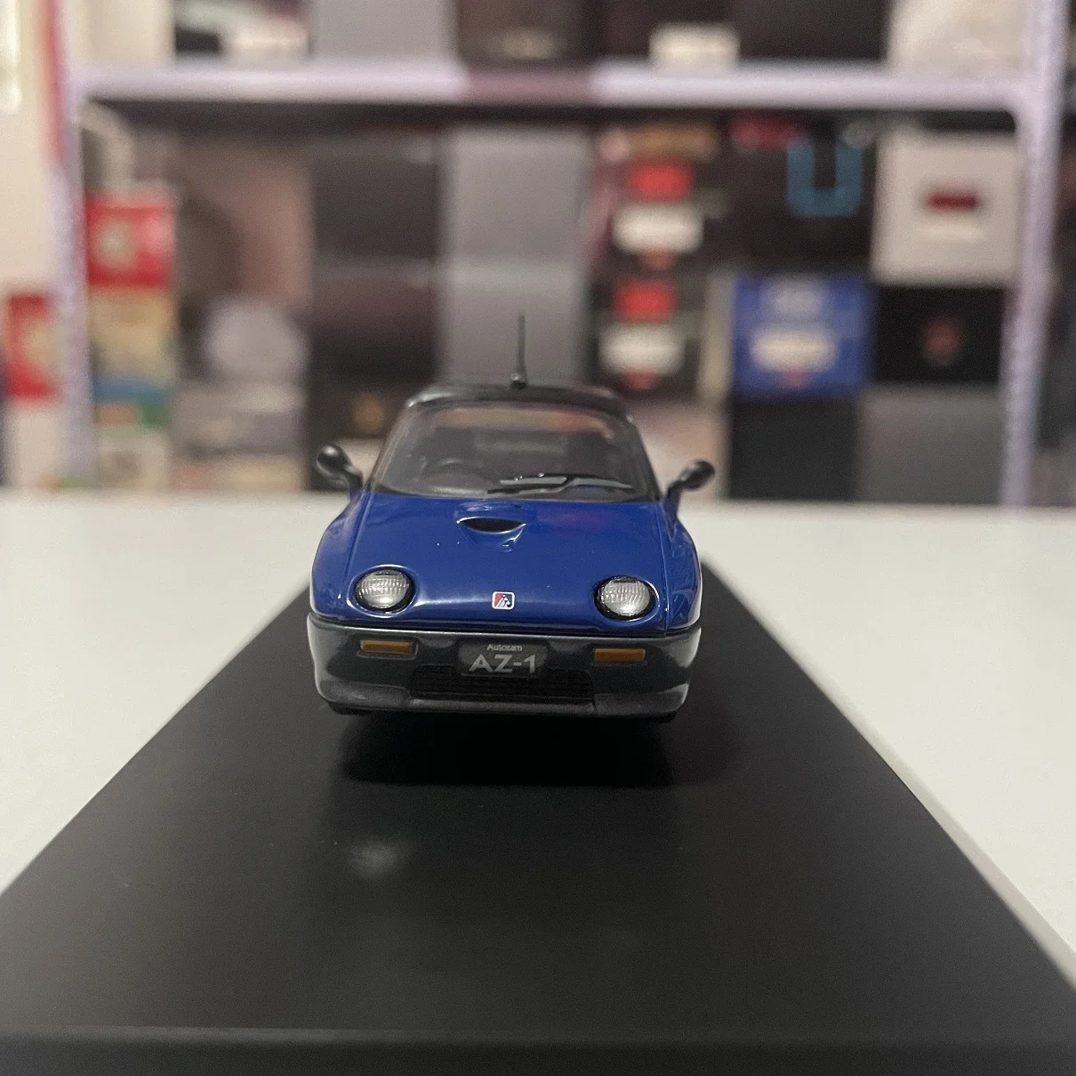 Die-casting 1:43 Scale Mazda Autozam Az-1 Simulation Alloy Car Model Souvenir Collection Boys Hobby Toy Gift Static Display