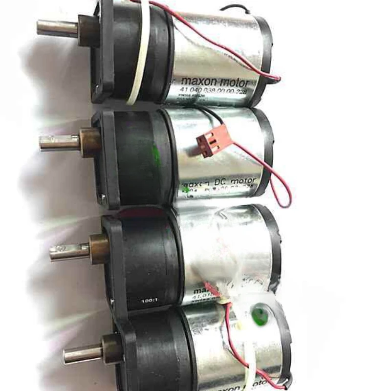 

DC geared motor 41.040.038-00.00-228 80 rpm.