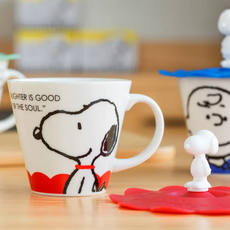 340 Ml Snoopy Charlie Brown Cute Ceramic Mug Fashion Ins Cartoon Kawaii Anime Cup with Silicone Cover for Girl Birthday Gift