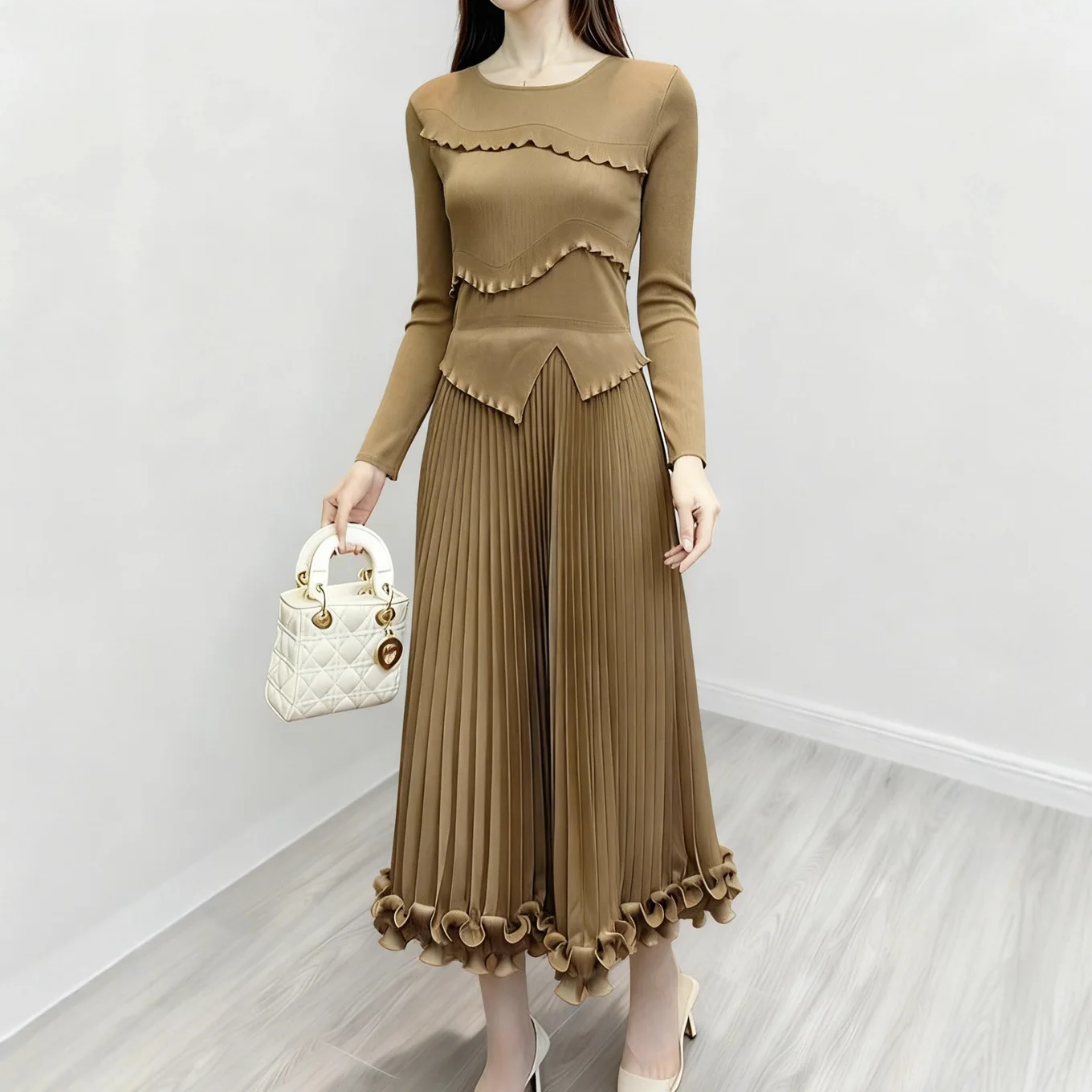 

Miyake Fashion Splicing Pleated Dress for Women Round Neck Long Sleeve Slim A Line Dresses 2025 Autumn New Tide