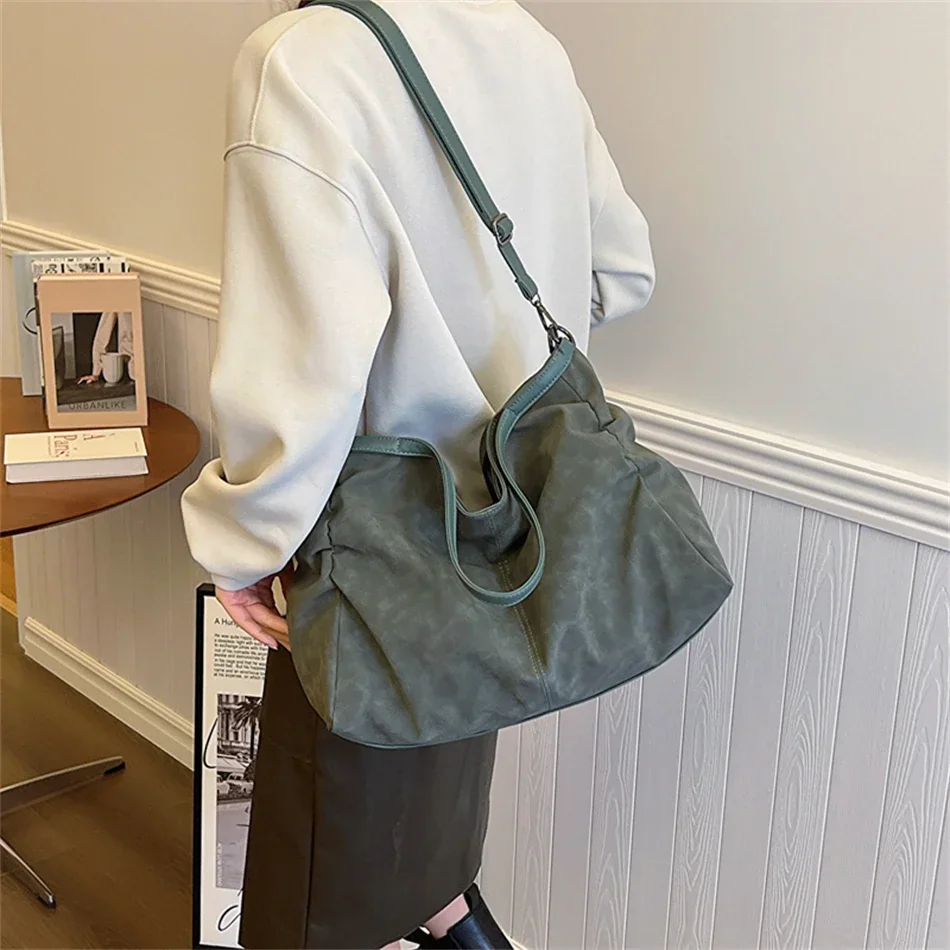 New Suede Handbags Totes Casual Trave Handbags Totes Large Size Shopping Bags Punk Style Shoulder Bags Shopping Bag for Women