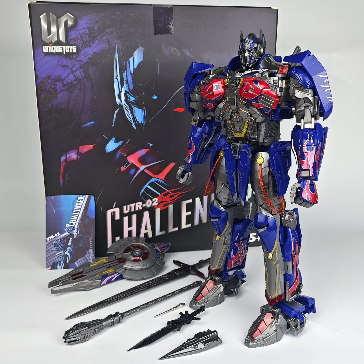 

【IN STOCK】UTR‑02 R‑02 Challenger Knight Collection Model Action Figure Boys Toys Gifts