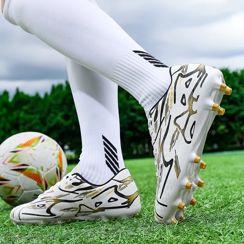 

2025Children Graffiti - Style Soccer Cleats, Multiple Colors Available, Powerful Studs Help Excel on the Field Boys Soccer Shoes