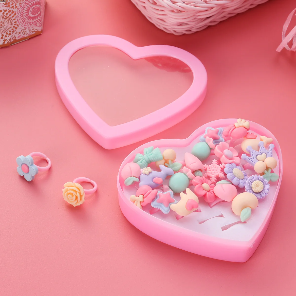 

24pcs Colorful Kid Gift Set Flower Design Heart-Shaped Box Dress Up For Girl Child Ring Birthday Gift Plastic