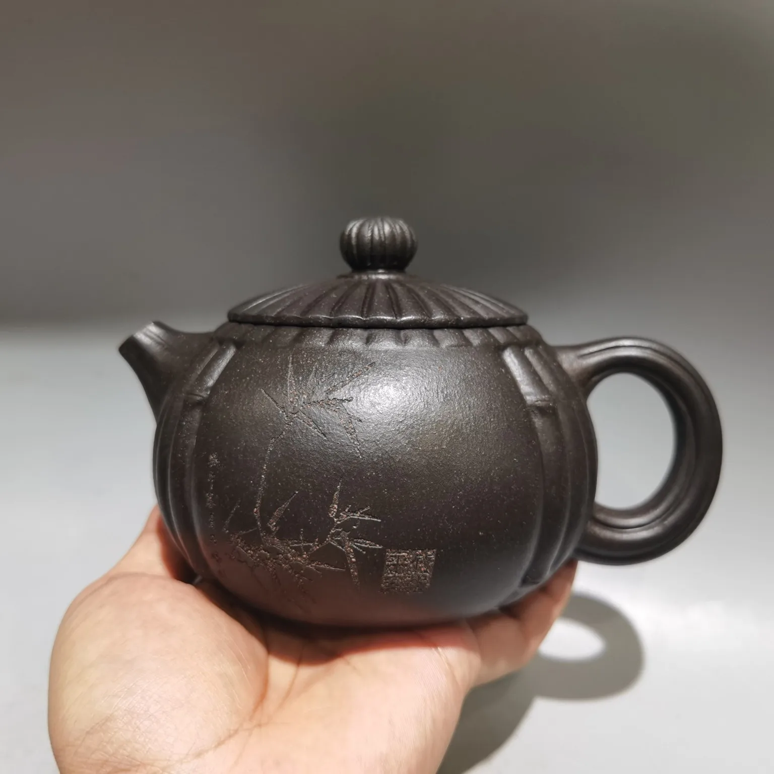 

7"Chinese Yixing Purple Clay Pot Tendon pattern Bamboo leaf pattern Xishi Pot Teapot Pot Tea Maker Office Amass wealth Ornaments