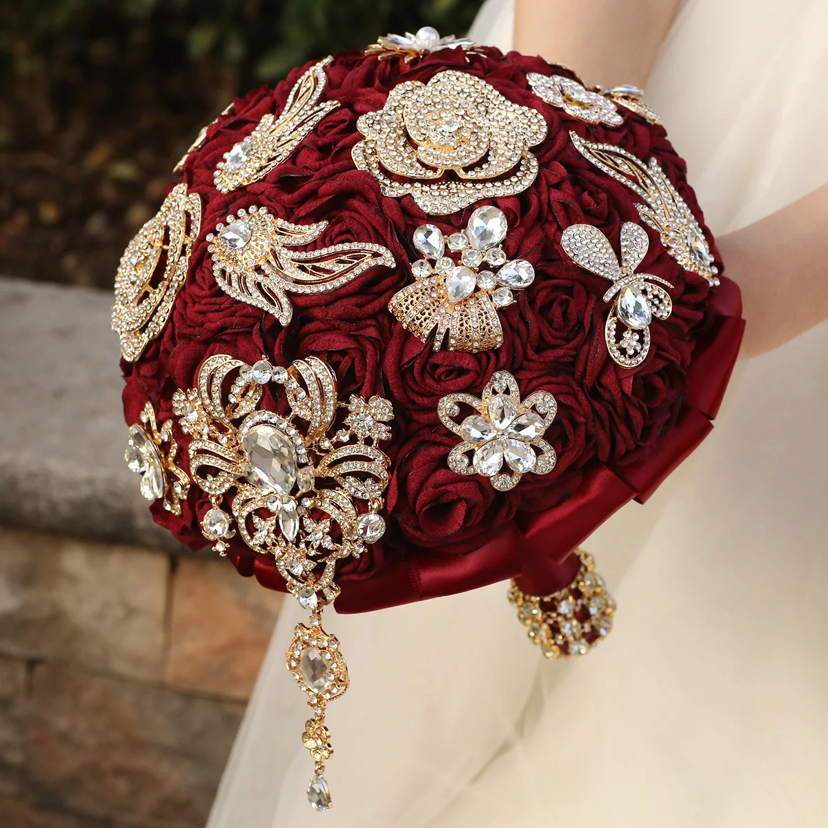 Elegant dark red bride wedding tassel hand flower Heavy imitation rose gold diamond wedding eternal hand bouquet gift W1023A