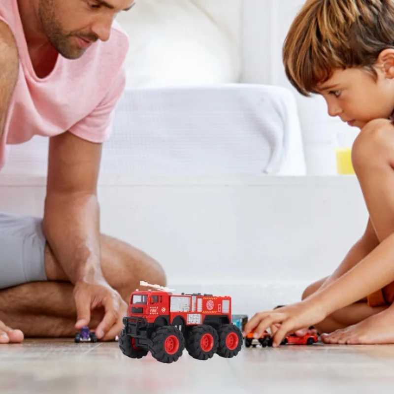 Veículos de caminhão de bombeiros fundidos em escala 1:16, liga realista, grande modelo de motor de incêndio com tração nas 6 rodas, veículo de pulverização