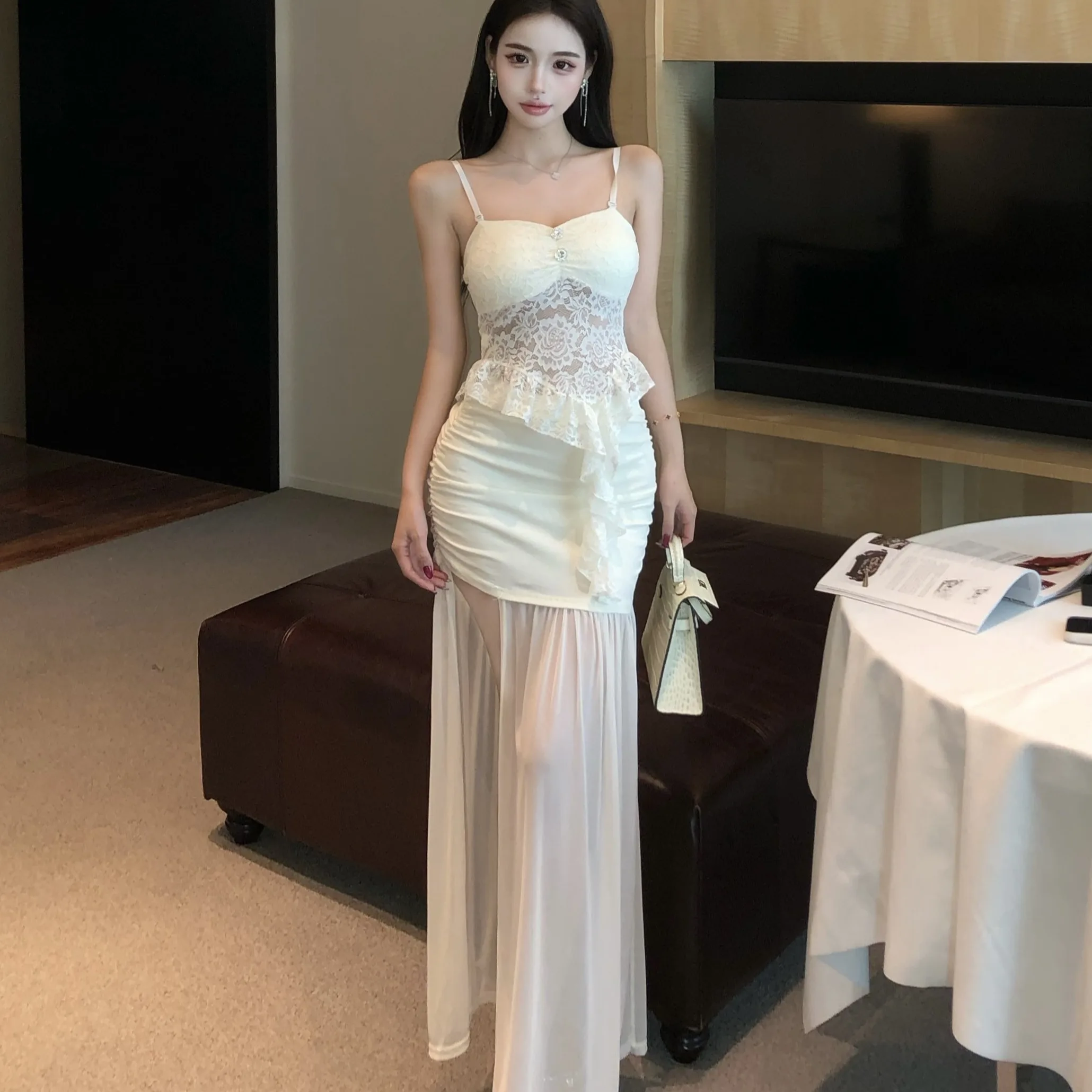 

Fashionable Lace Trim Halter Neck Mesh Paneling Split Semi-Long Skirt Set for Women Summer 2026 Elegant Lady Style Two-Piece ...