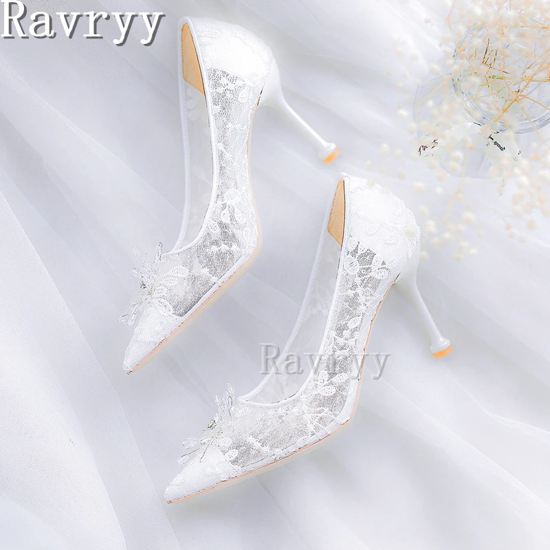2023 New White Lace Embroid Pointed Toe Bride Pumps Bling Crystal Flowers Thin High Heel Mary Janes Wedding Shoes Woman