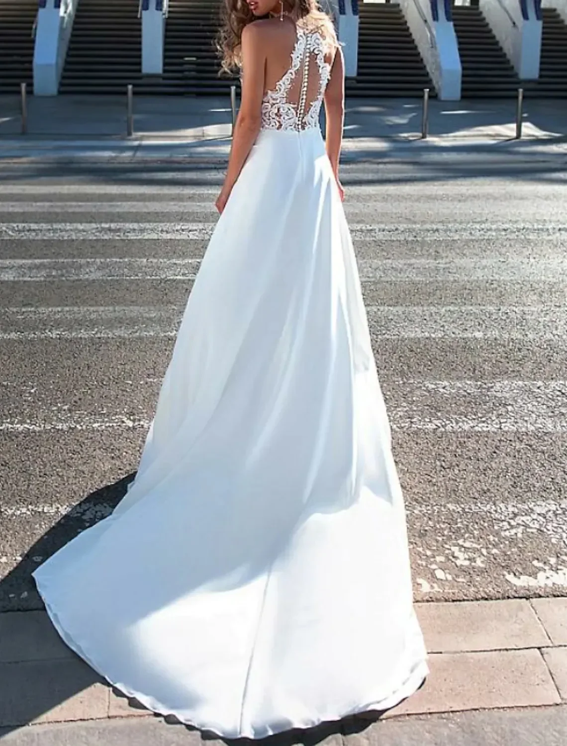 Robe de mariée de plage blanche personnalisée, Sexy, col roulé perlé en cristal, décalcomanie transparente, ligne a, col licou, robe de soirée de mariée bohème d'été