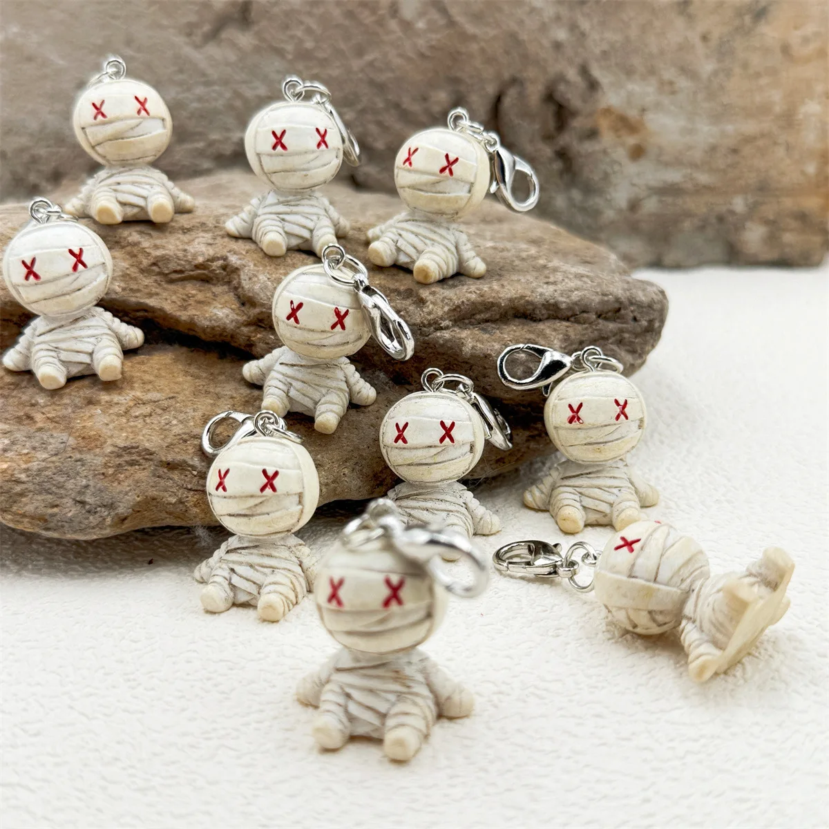 10PCS Halloween 3D Mummy Resin Pendant Hanging Ornament Lobster Clasp Keychain Bag Charm Gift