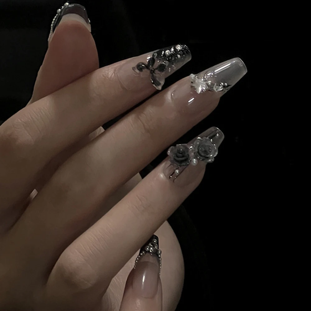 50 pçs misturado encantos do prego lua escura borboleta 3d resina decoração do prego borboleta urso rosa flor arco cobra jóias peças diy