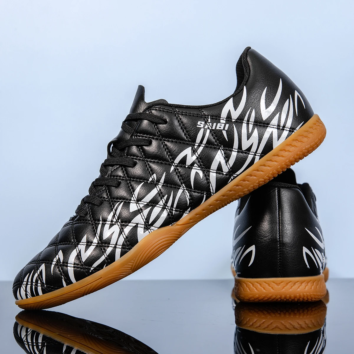 New Men Shoes Soccer Shoes TF Match Outdoor Futsal Comfortable Soft Kids FG Ultra-light Drop Shipping Football Boots Training