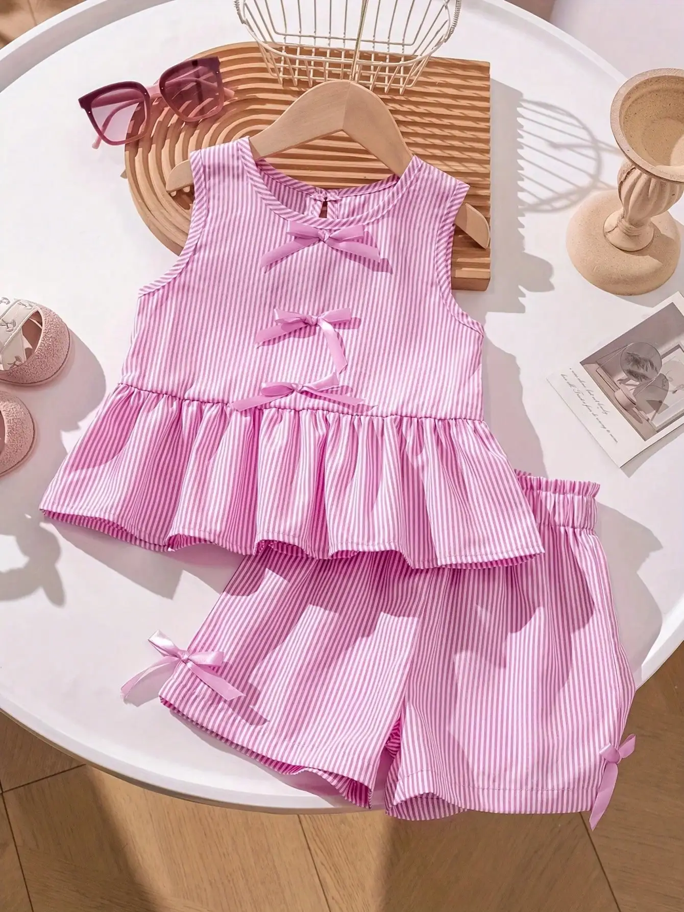 Fashion girl pink and white striped round neck lace up bow ruffle edge+pink striped side butterfly shorts two-piece set