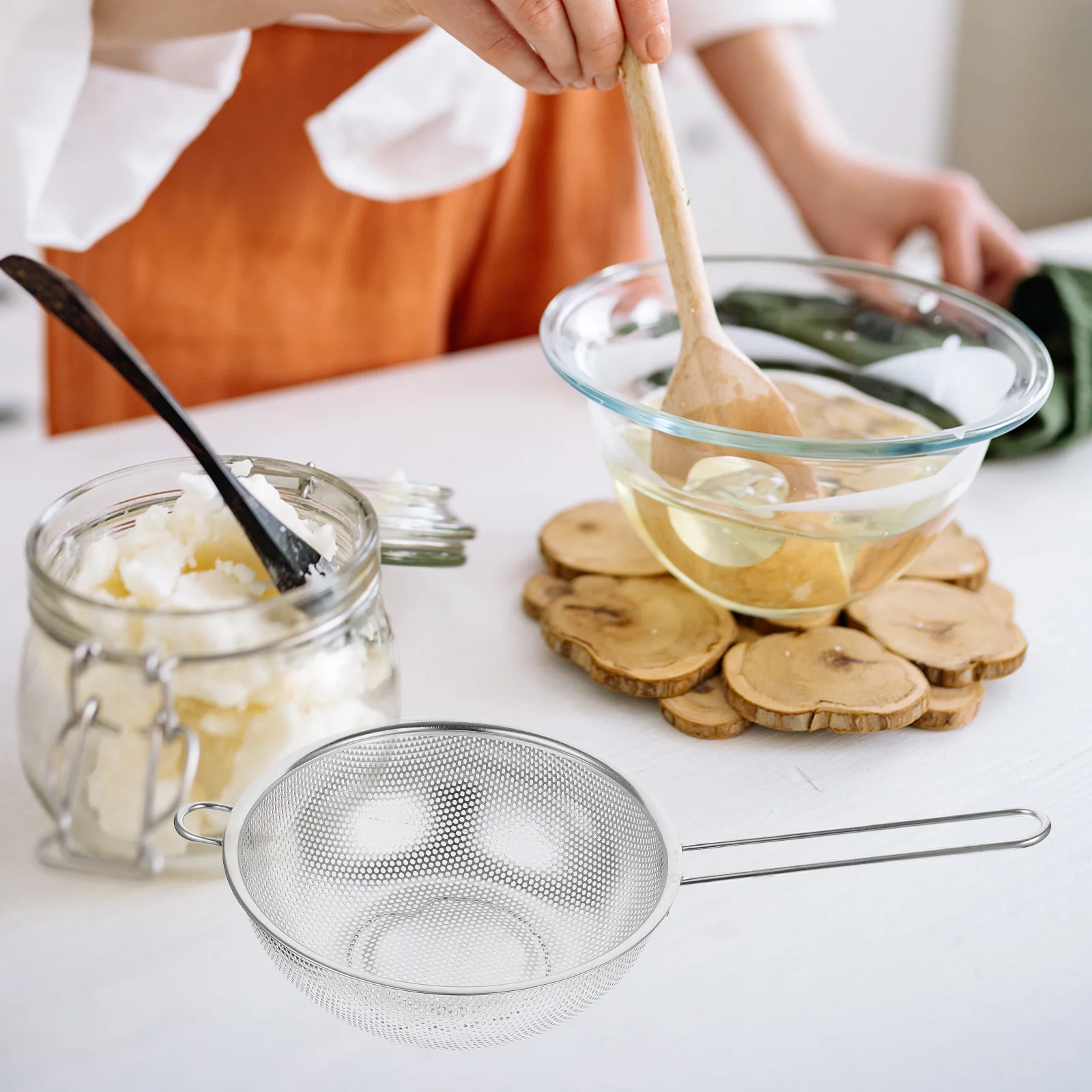 

Single Handle Stainless Steel Colander Basket Kitchen Strainer for Fried Food Vegetable Fruit 19.2 Mesh Strainer Faster Drainage