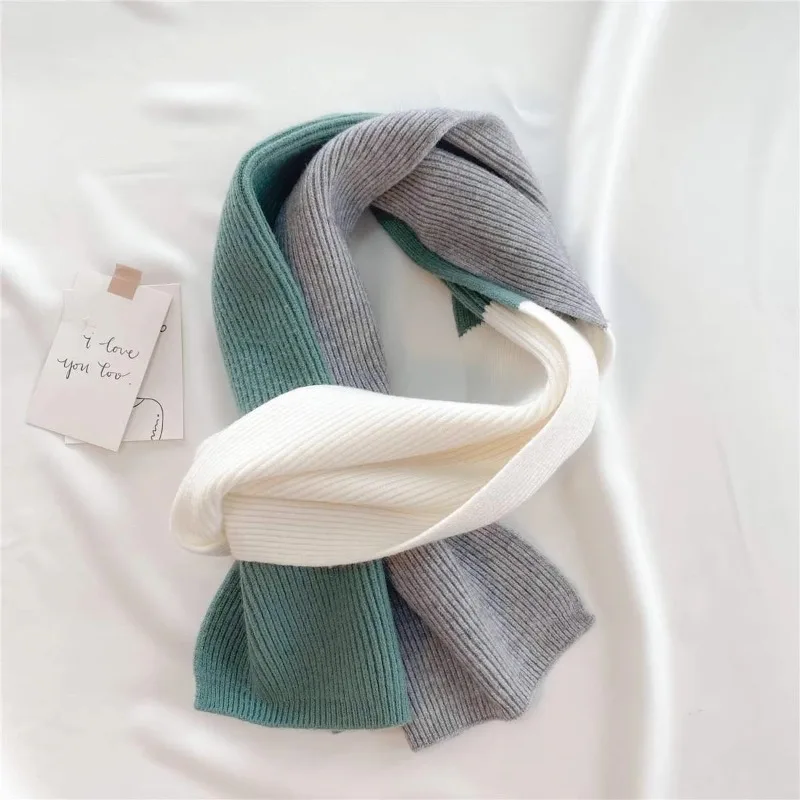 

New Korean-style 3-color patchwork knit scarf for women! Winter warm neck protection，warm, cute trendy for girls' outfits.