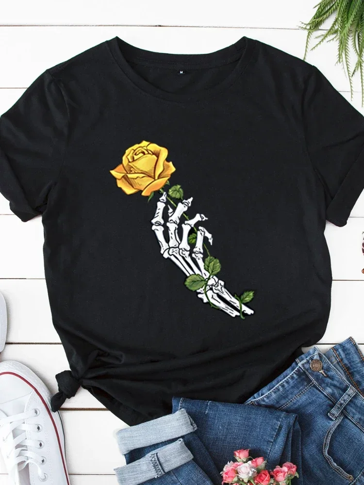 

Skeleton Hand Gold Rose Print T Shirt Women Short Sleeve O Neck Loose Tshirt Summer Women Causal Tee Shirt Tops Camisetas Mujer