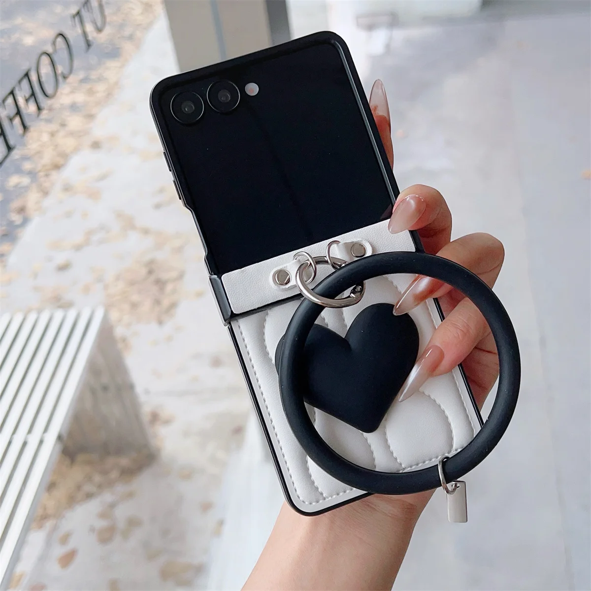 Lxuury موجة أسفل السترات القلب قضية الهاتف مع حلقة سوار لسامسونج غالاكسي Z فليب 7 6 5 4 3 Z Flip6 ZFlip 7 Zflip7 FE غطاء