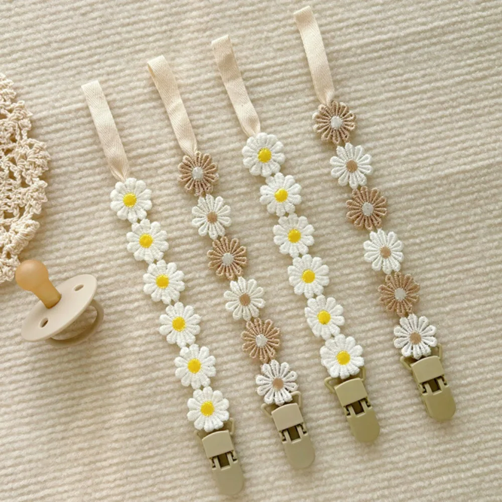 

Little Daisy Baby Pacifier Clips Pacifier Chain Nipple Bracket Holder for Nipples Toddler Girl Baby Shower Gift Baby Accessories