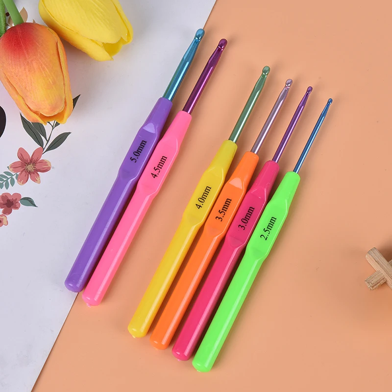 6pcs/set Multifunctional Plastic Handle Aluminum Crochet Hooks Knit Needle
