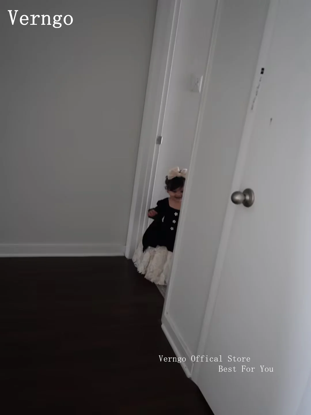 Verngo Princess Black Velvet Girl Birthday Party Dress O Neck Puff Sleeves A Line Kid Gowns 3D Flowers Ball Gown Customized