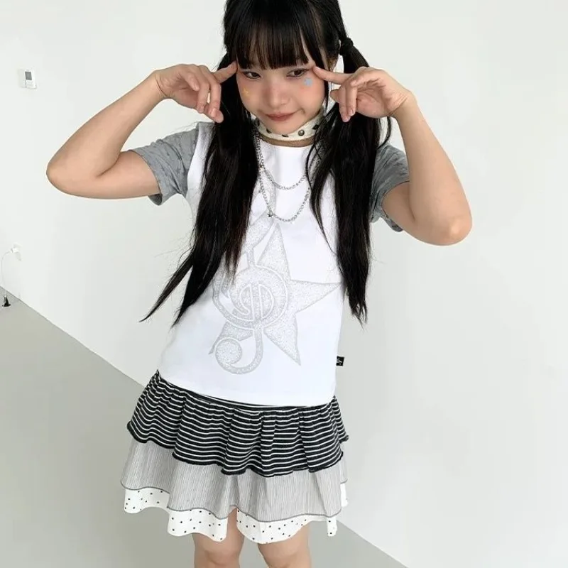 กระโปรงลายจุด Y2K ลายทาง กระโปรงทรงเอ เอวสูง รุ่นใหม่ ปี 2025 กระโปรงสั้นแฟชั่นสุดฮิต สไตล์หวานซ่อนเปรี้ยว  กระโปรงอเนกประสงค์ Y2K