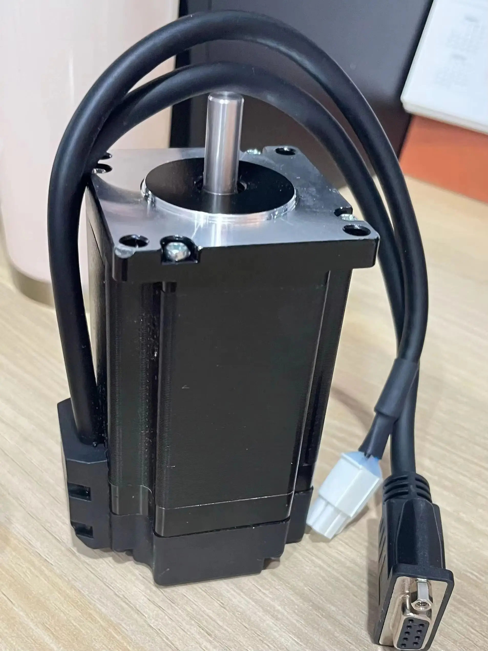 2 Phase 86mm Nema 34 4.5N.M~12N.M Closed Loop Servo Stepper Motor