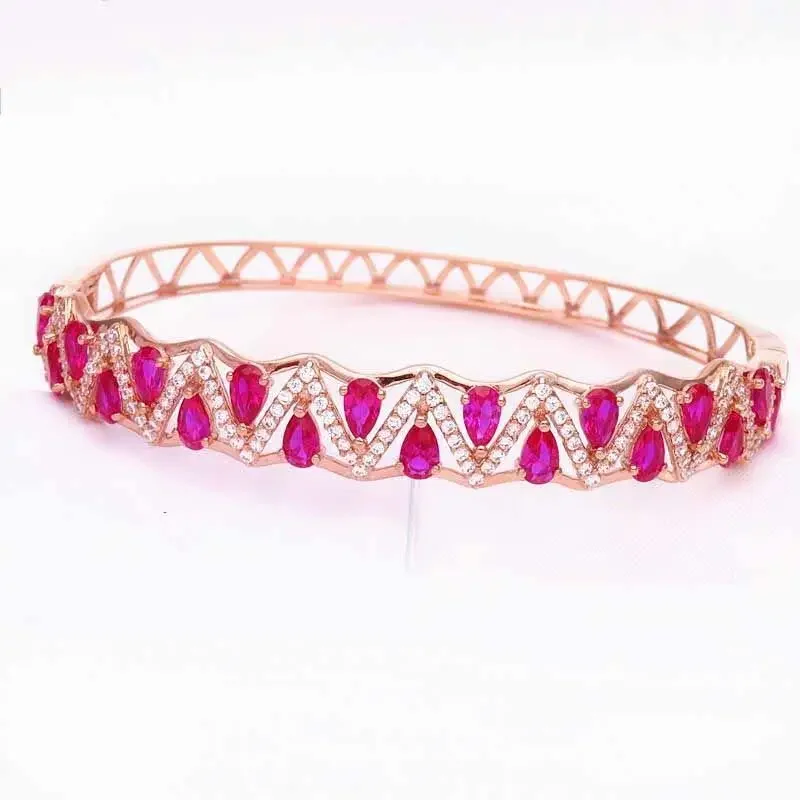 Inlaid Geometric Ruby Crystal Craft Jewelry Luxury Sweet Engagement Plated 14K Rose Gold Charm Bracelet for Women