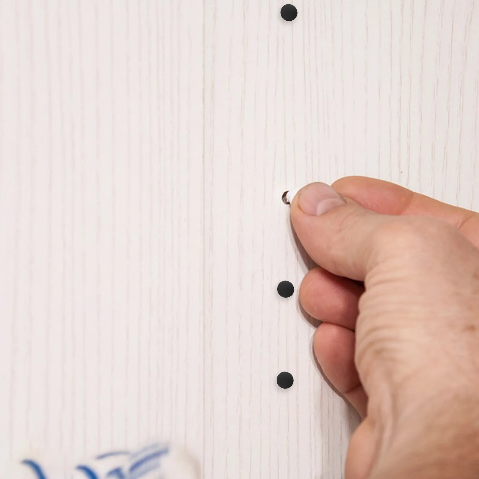 

200pcs Hole Plugs Plastic End Caps For Furniture Screw Holes Cover Repair Plug Chair Leg Caps Floor Protectors Wall Openings