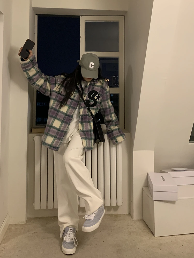 الرجعية الأمريكية منقوشة Thiened القطن Jaet المرأة شتاء دافئ مطرز فضفاض معطف الصوف Sli العلامة التجارية العصرية