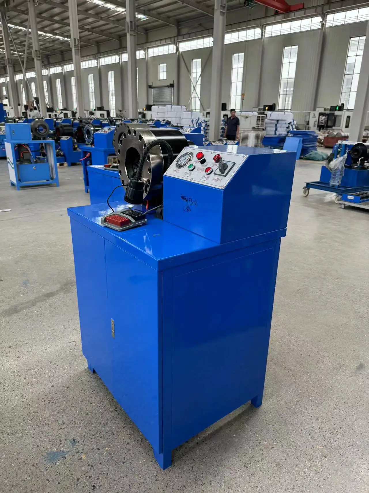 6-51mm Fully Automatic Hydraulic Hose Crimping Machine Crimper Machine With 10 Sets Of Dies