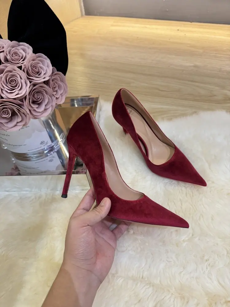 Green velvet high-heeled shoes for women, new winter slim heel 12cm, elegant and not tiring, sexy pointed toe for ladies view 6