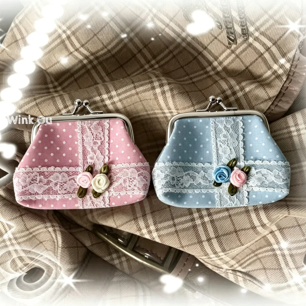 Retro Women Small Change Purse Sweet Polka‑Dot Fabric Lace Rose Ornament Kiss Lock Mini Wallet Earbud Lipstick Cards Storage Bag