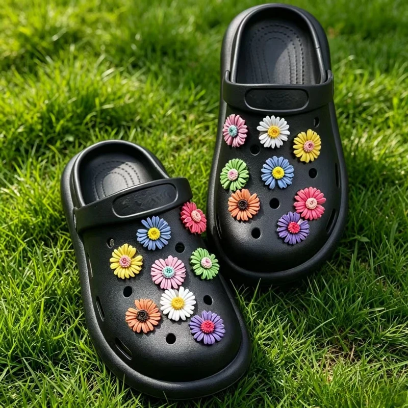 Whole Set Hot Sale DIY Hole Shoes Charms for Colorful Daisy Handmade Charms Designer Quality Garden Shoe Decoration Girl Gift