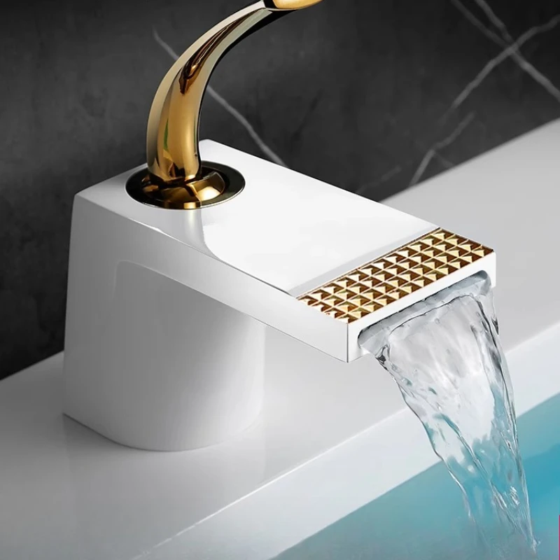 

Italian white simple waterfall art toilet bathroom washbasin all copper hot and cold faucet washbasin washbasin