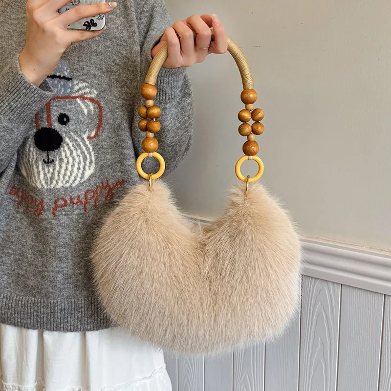 

New Winter Soft Plush Shoulder Bags Luxury Faux Fur Chain Tote Handbags Fashion Fluffy Armpit Bag Ladies Furry Warm Underarm Bag