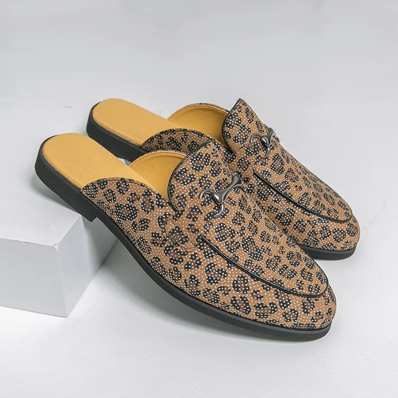 38-46 Individuality Leopard Mules Shoes Man Coiffeur Horsebit Loafers Man Half Shoes Fashion Slippers for Man Claquette Homme