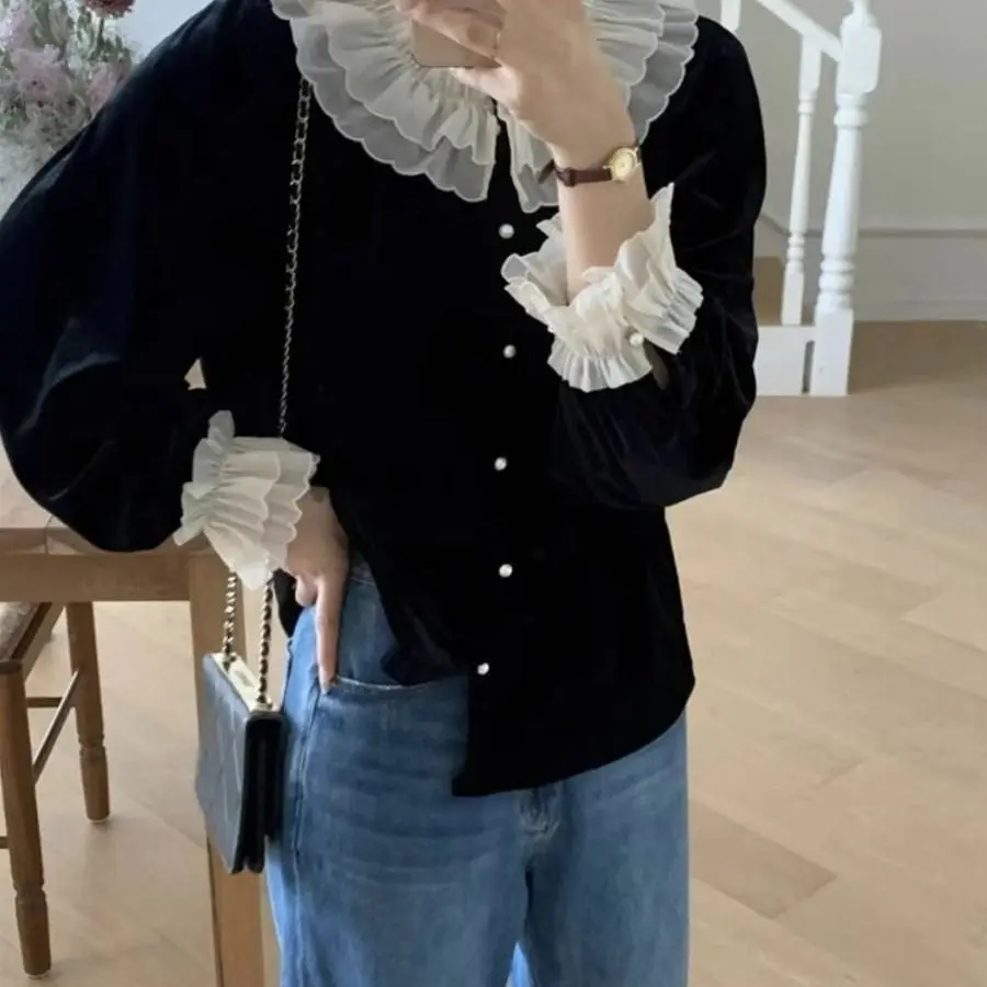 

New Commuter 2023 Spring And Autumn Black Temperament Sweet Versatile Korean Velvet Ruffle Edge Fashion Long Sleeved Top