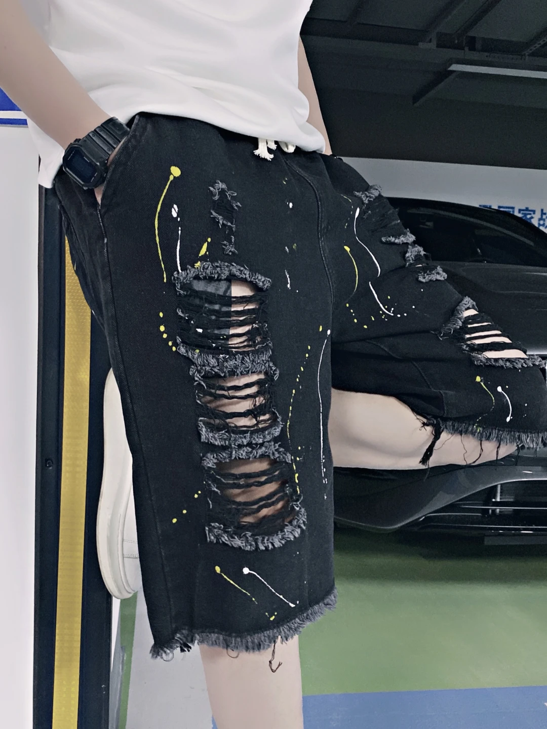 2025 New Summer Korean Version Fashion Ripped Casual Shorts for Men Loose Thin Cool Breathable Stylish Youth Trendy Shorts